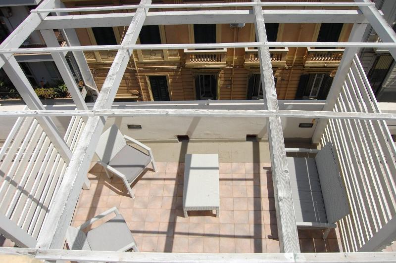 B&B H224 Reggio Calabria Exterior photo