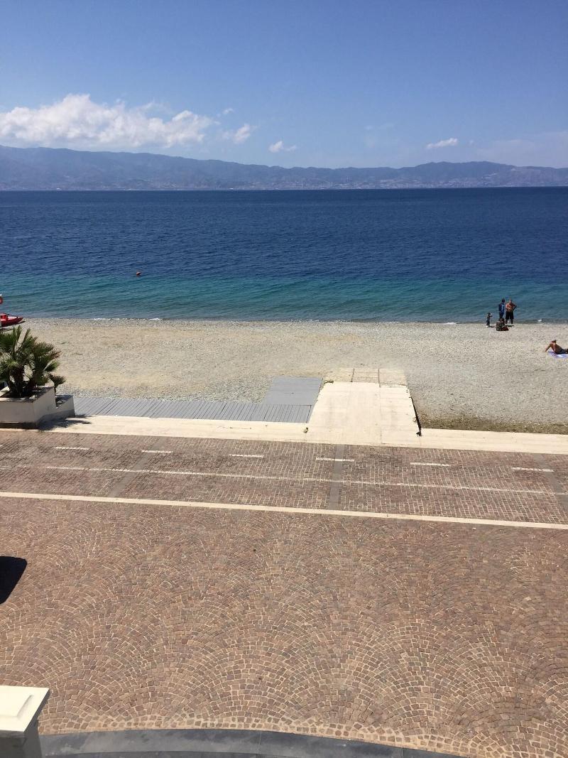B&B H224 Reggio Calabria Exterior photo