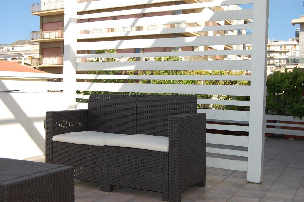 B&B H224 Reggio Calabria Exterior photo