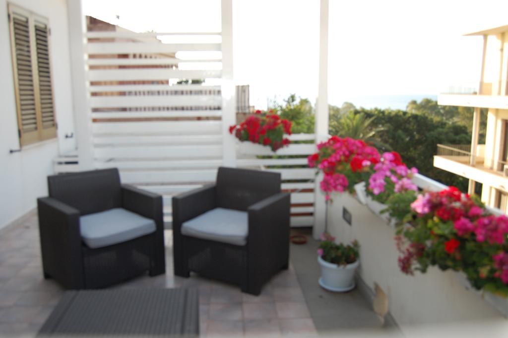 B&B H224 Reggio Calabria Exterior photo